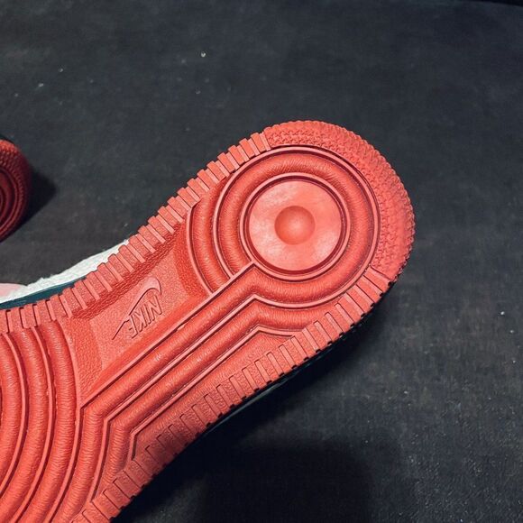 MINT 315517-221 Nike Air Force 1 Premium '07 Tweed Red Black 6Y Womens 7.5 US - Picture 8 of 13